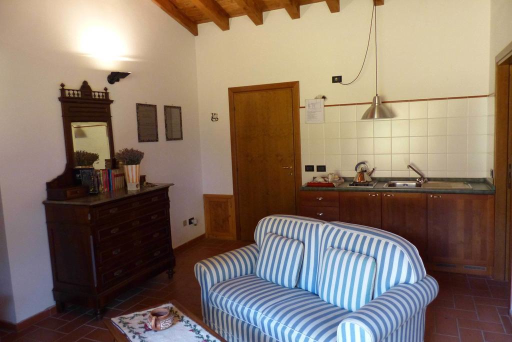 Arriga Alta Villa Lonato Kamer foto